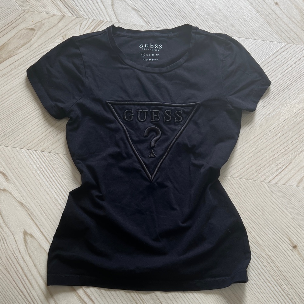 GUESS Women's Baby Tee